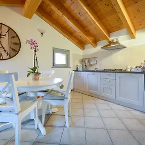 https://villa-dei-venti-comfort-holiday.it-lombardy.com